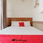 Reddoorz Near Plaza Botania 1 Batam